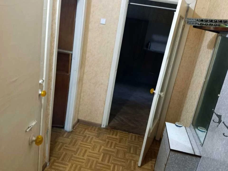 Квартира. Київ, Зодчих вул.