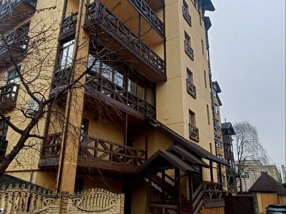Квартира. Львов, Братьев Михновских ул. (Московская)