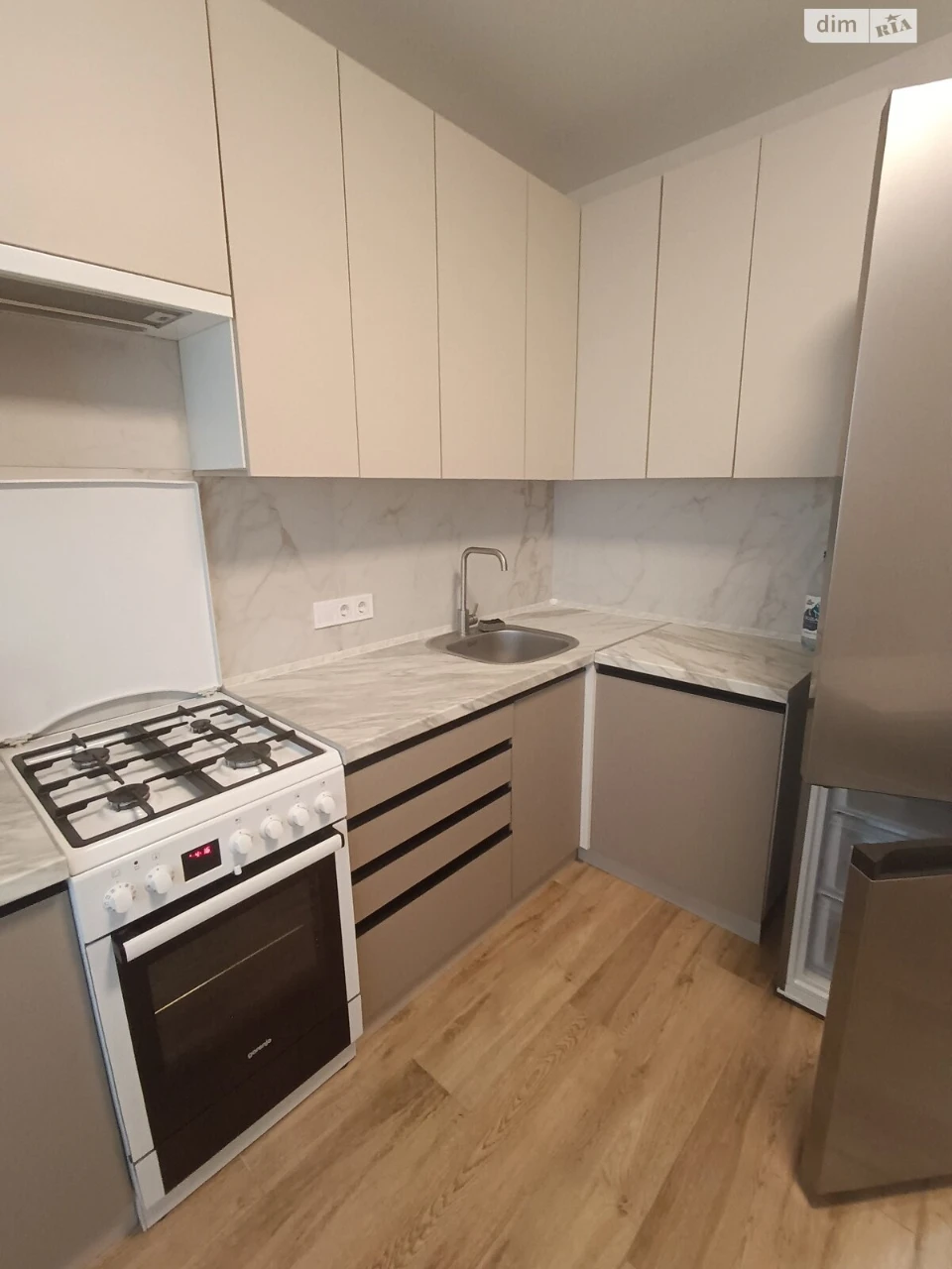 Long-Term Rental Apartment in Academic District