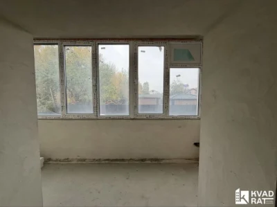 APARTMENT FOR SALE - 2 rooms, all communications, 1st floor, BAM