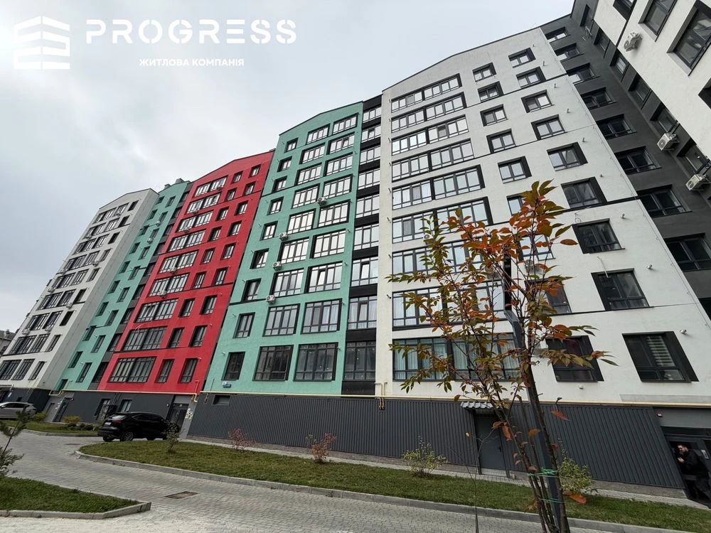 Продажа 3-комнатной квартиры в ЖК "Парковое Мистечко"