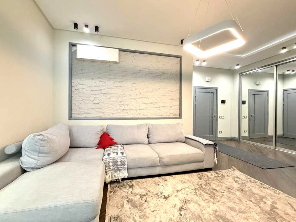 Apartment. Andriy Verkholyd Street, Kyiv