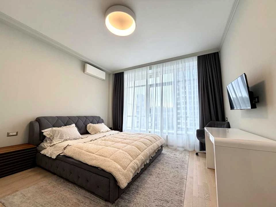Apartment. Andriy Verkholyd Street, Kyiv