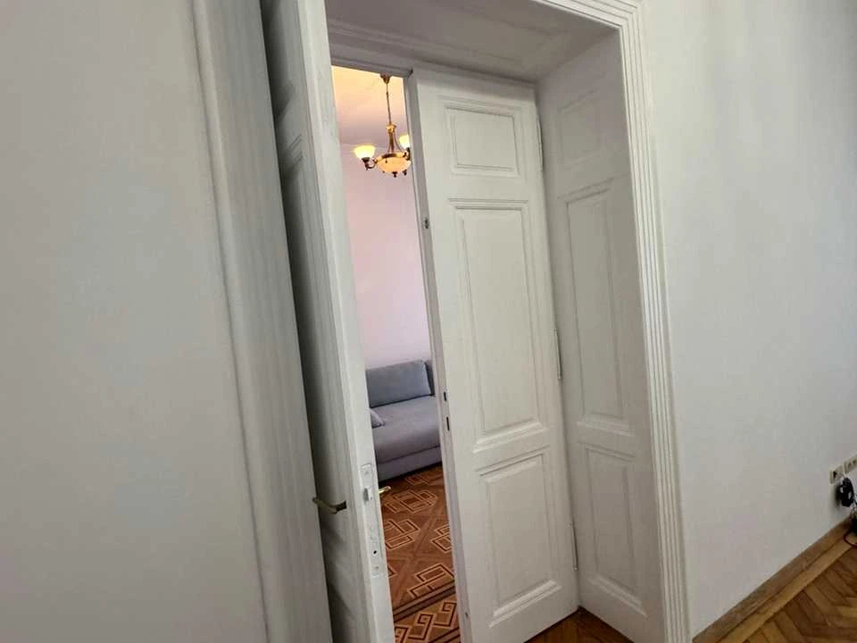 Apartment. Pantelemona Kulisya st.