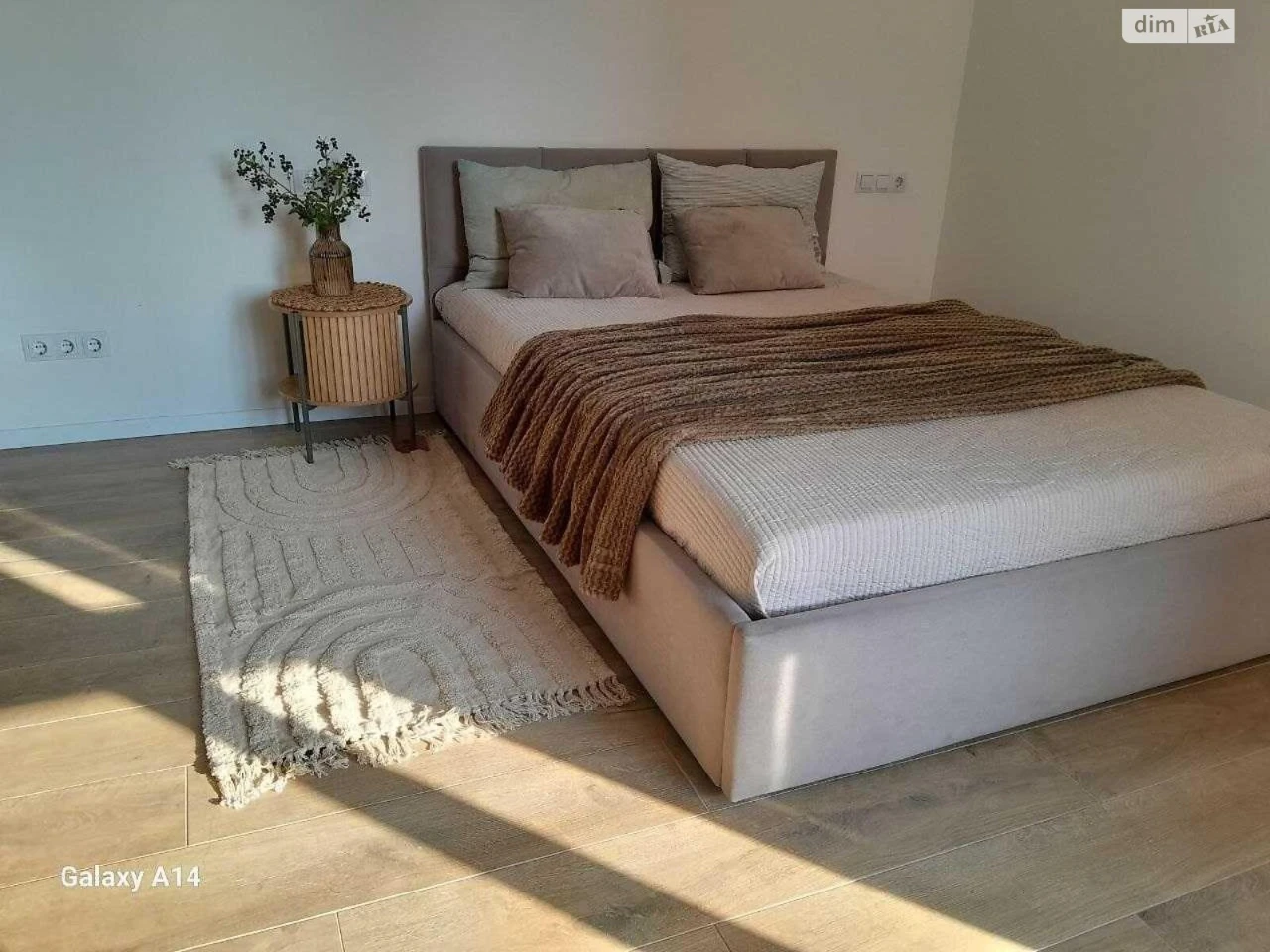 Long-Term Rental Apartment Podilsky