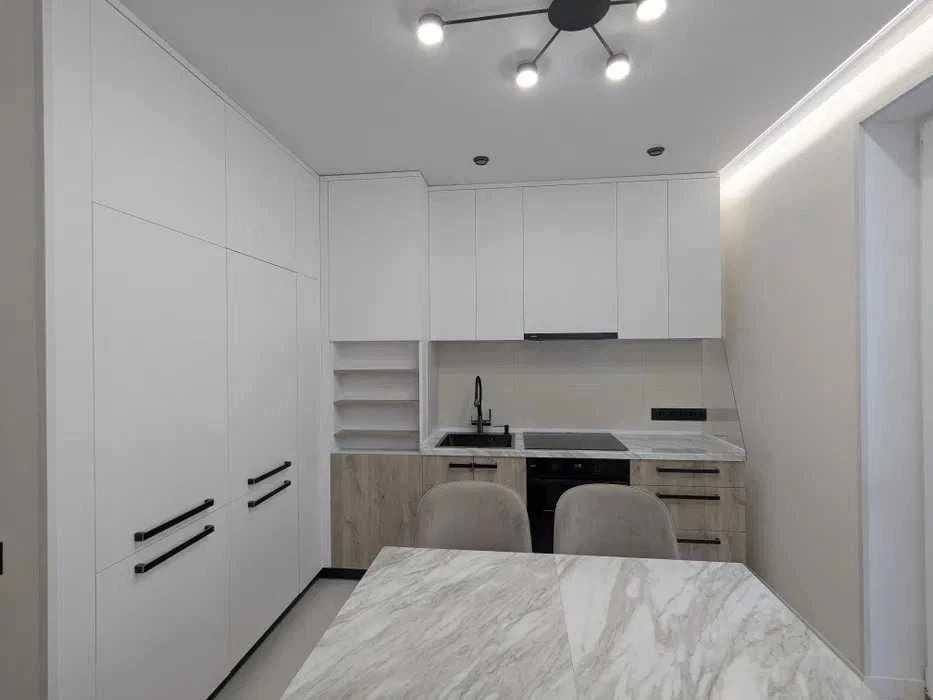 For Sale 2 room apartment 60 sq m New building on the 3rd floor