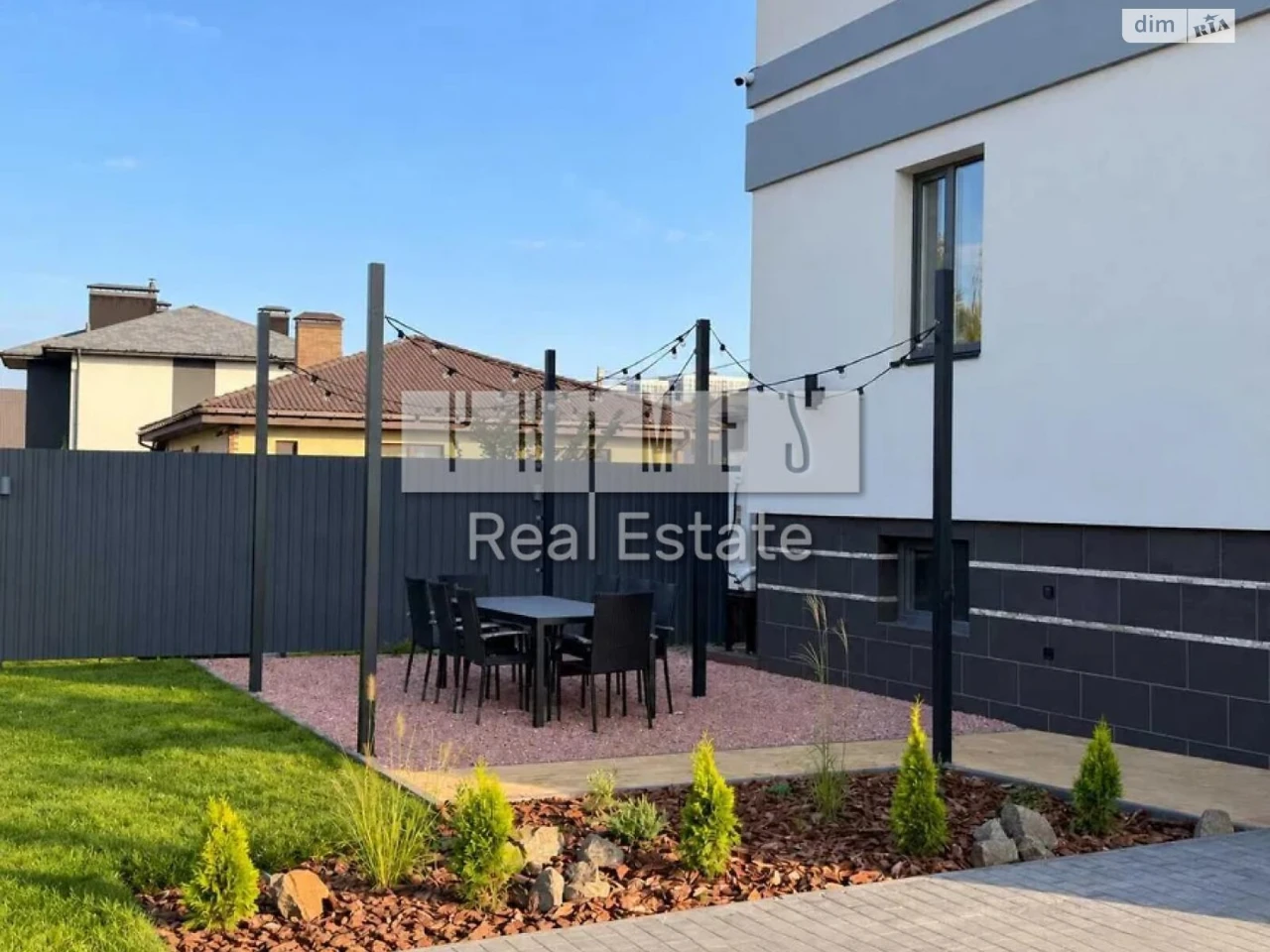 Long-Term Rental: House