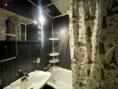 Apartment. Odesa, Lustdorfskoye road, street.