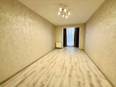 Apartment. Ivano-Frankivsk, Kniazhyne Street