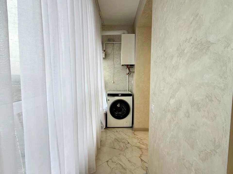 Apartment. Ivano-Frankivsk, Kniazhyne Street