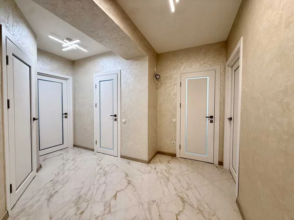 Apartment. Ivano-Frankivsk, Kniazhyne Street