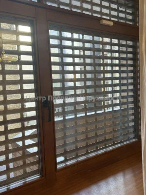 Продається 5-кімнатна квартира 180 м², Київ.