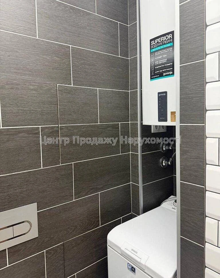 Продаж 2-кімн. квартири, 18/22 поверх, 65.10 м² в Києві.