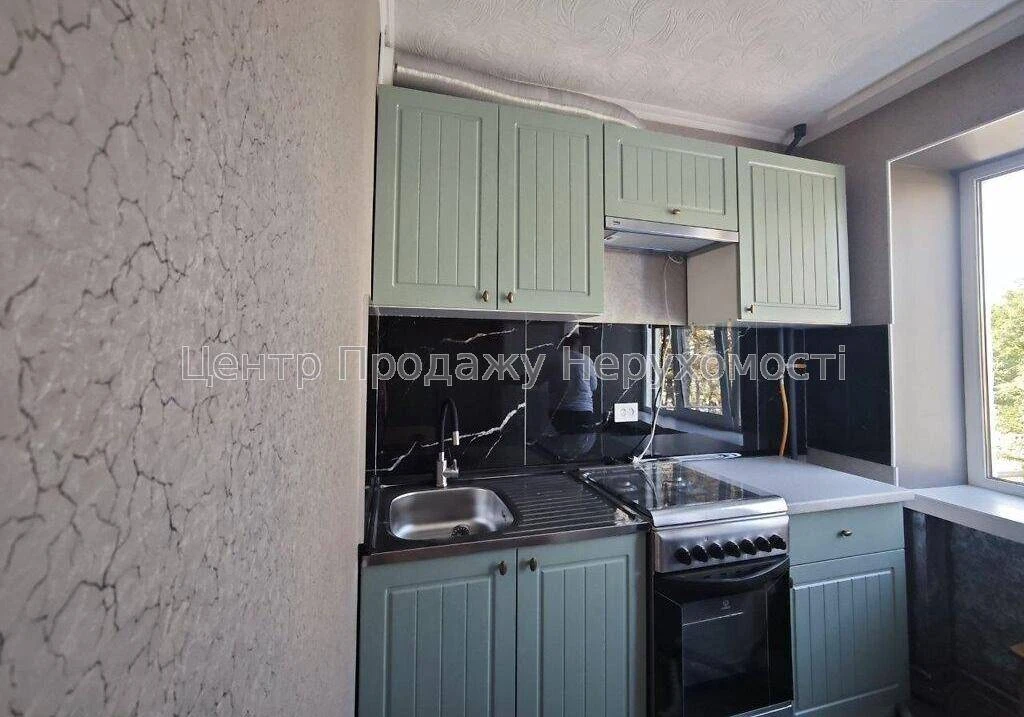 Продажа 1-комнатной квартиры 29 м², Киев, 3/5 этаж