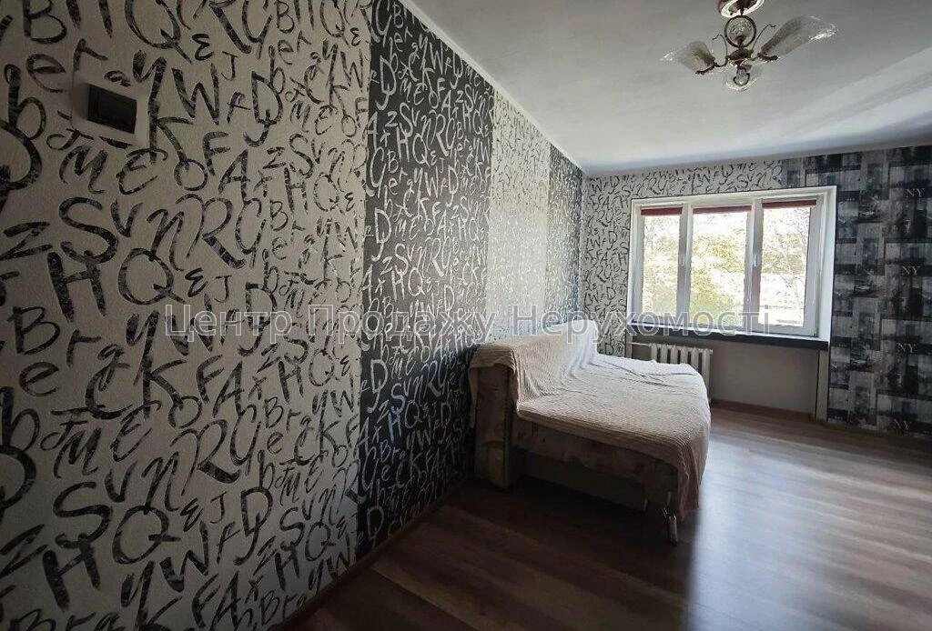 Продажа 1-комнатной квартиры 29 м², Киев, 3/5 этаж