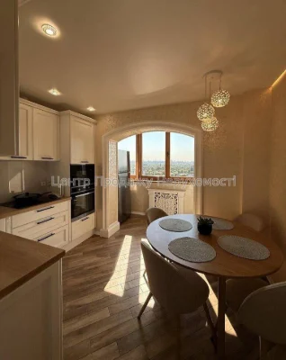 Продажа 3-комнатной квартиры, 81,7 м², 10/16 этаж, Киев – ваш новый дом