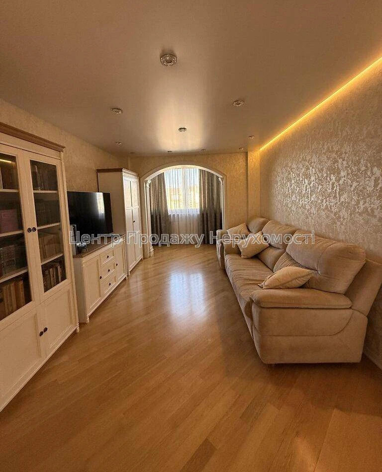 Продажа 3-комнатной квартиры, 81,7 м², 10/16 этаж, Киев – ваш новый дом