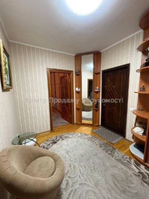 Продаж 2-кімнатної квартири в Києві