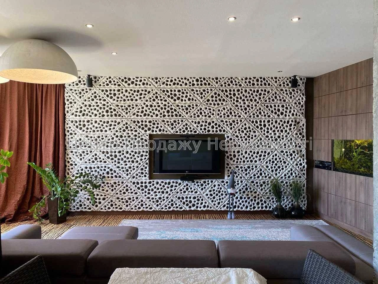 Sale of a 3-room apartment 110 m², 9th/17th floor, Kyiv. Excellent