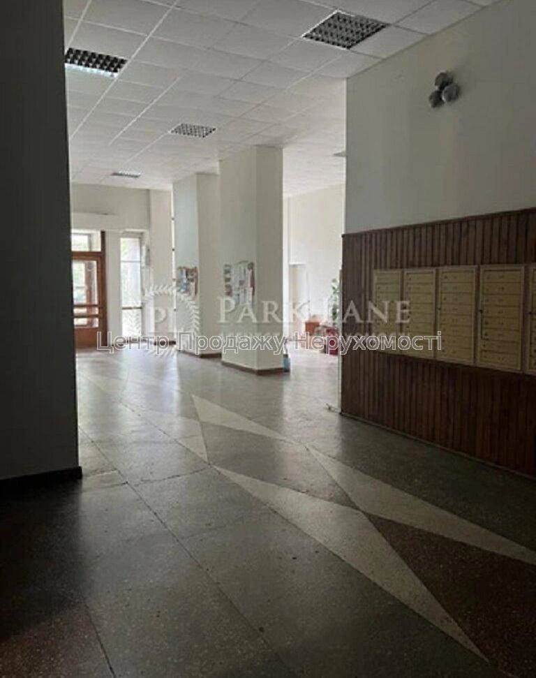 Продаж 3-кімн. квартири, 6/19 пов, 100. 8 м², Київ – комфорт