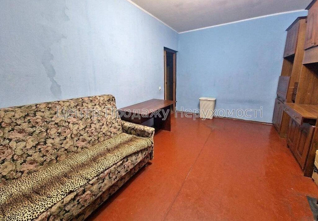 Sale of a 3-room apartment, 15/16 floor, 75/42/8 sq.m., Kyiv – comfort and