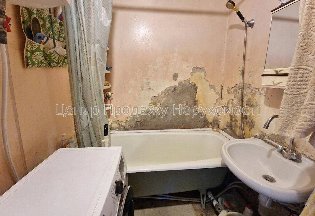 Sale of a 3-room apartment, 15/16 floor, 75/42/8 sq.m., Kyiv – comfort and