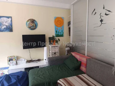 Продаж 2-кімн. квартири 45 м² у Києві, 2/5 поверху