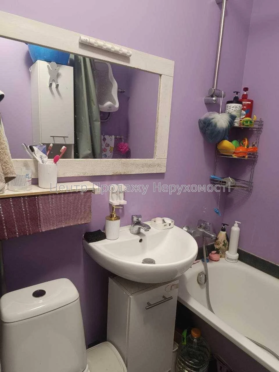 Продаж 2-кімн. квартири 45 м² у Києві, 2/5 поверху