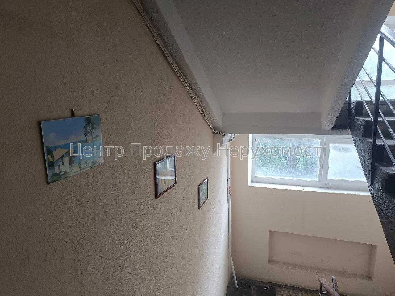 Продаж 2-кімн. квартири 45 м² у Києві, 2/5 поверху