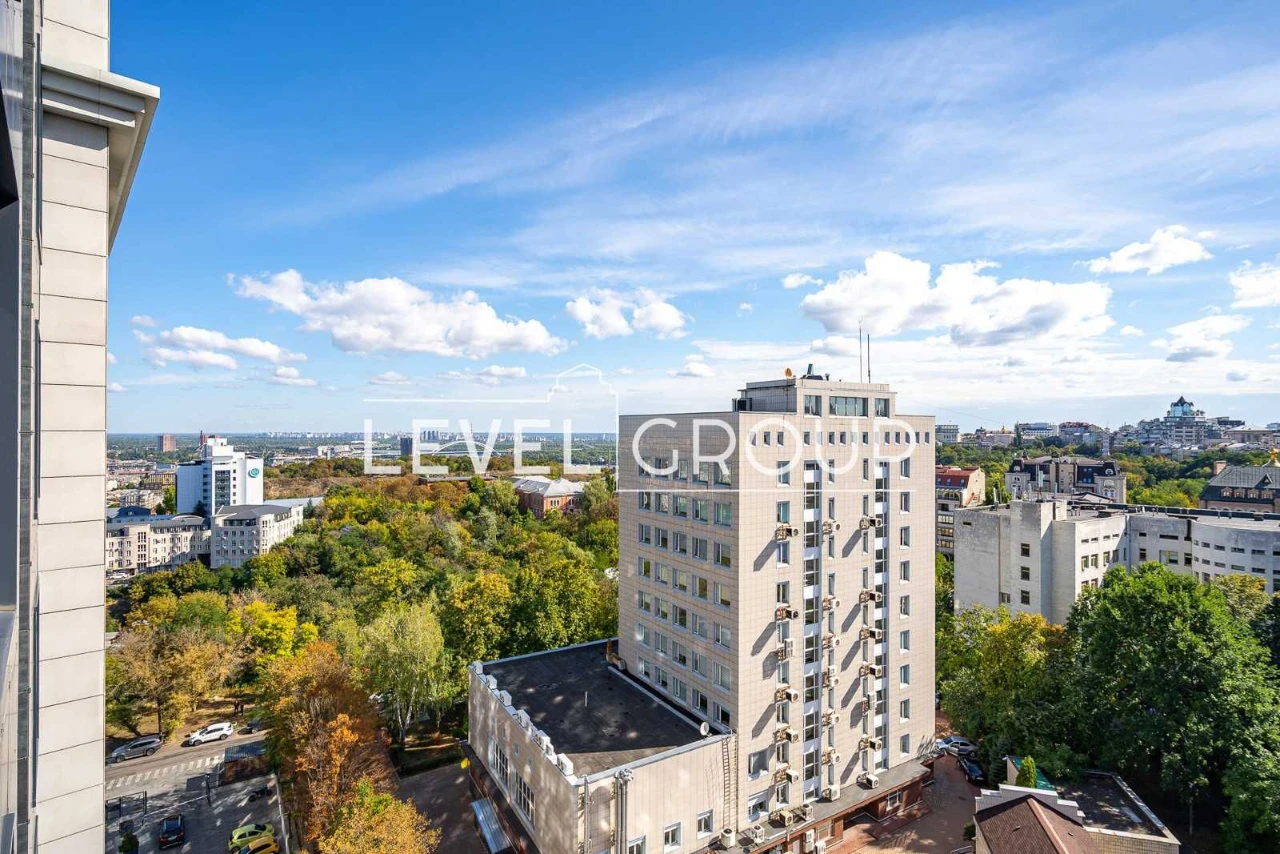 Продається 1-кімнатна квартира в ЖК "Львівська площа Кудрявець"