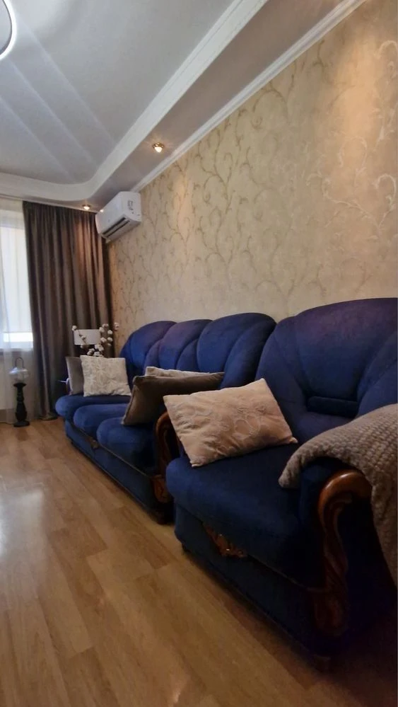 Owner! 3-room apartment with a view on the Bile Lake in Obolona.