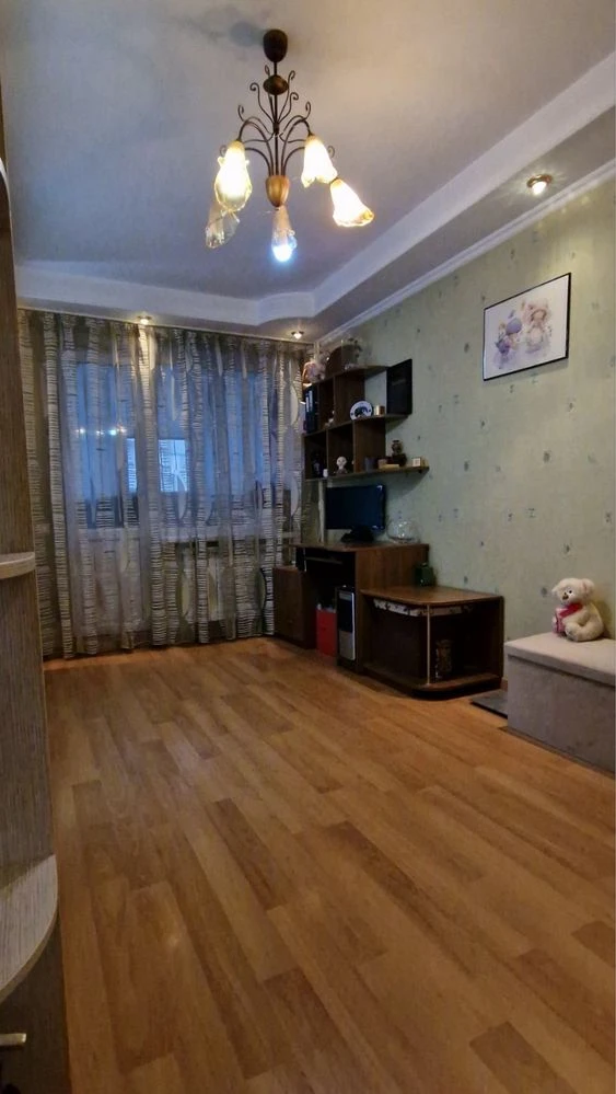 Owner! 3-room apartment with a view on the Bile Lake in Obolona.
