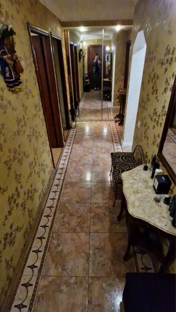 Owner! 3-room apartment with a view on the Bile Lake in Obolona.