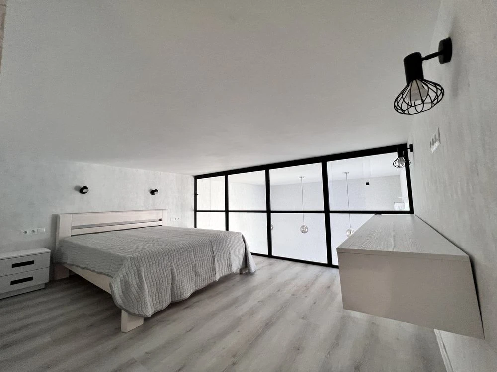 Продажа квартиры 2-уровневой, 65м, Бестужево 11