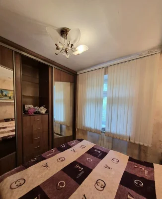 Продається 3-кімнатна квартира. Ольгіївський узвіз. Спецпроект.