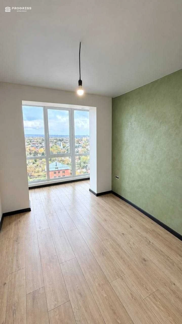 Great Price! For Sale: 1-bedroom apartment renovated in the city center!