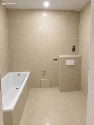 Great Price! For Sale: 1-bedroom apartment renovated in the city center!