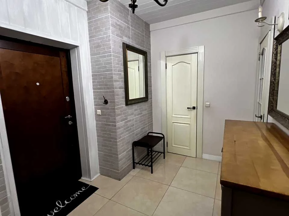 Apartment. Dragomannova st., Kyiv