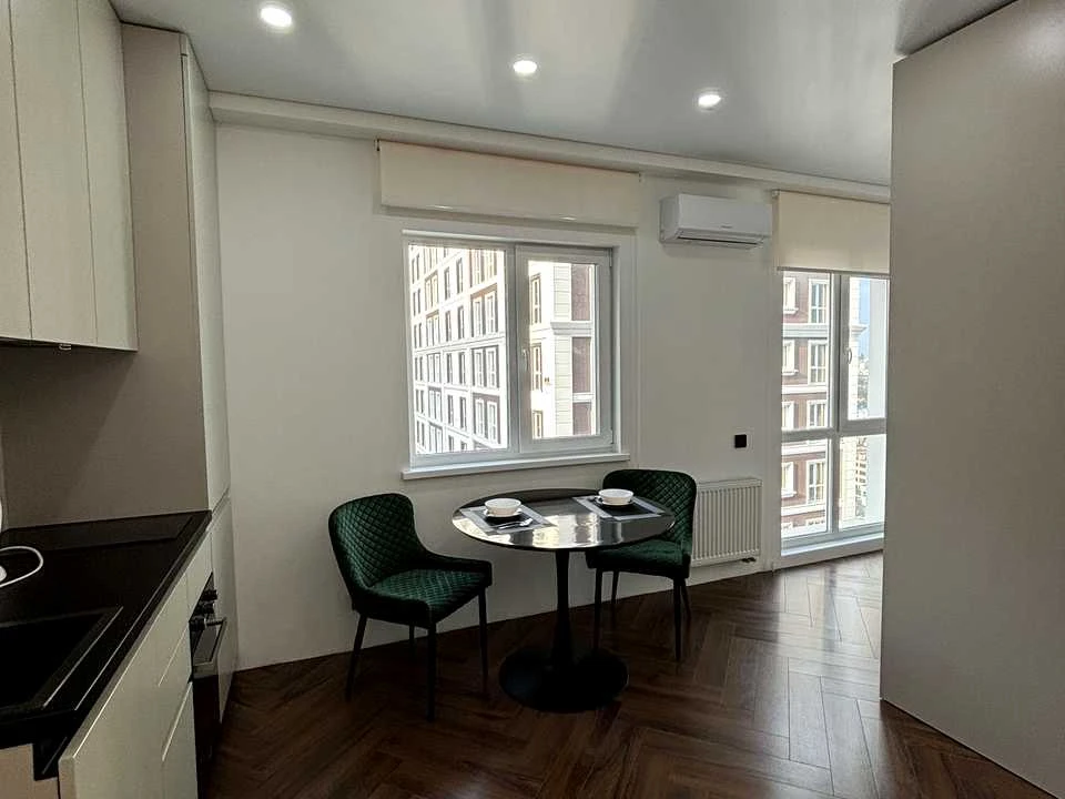 Квартира. Київ, Михайла Максимовича вулиця