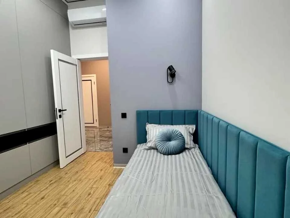 Apartment. Laman Street, Dnipro.