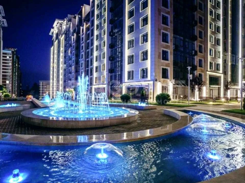Квартира. Киев, Саперное Поле ул.