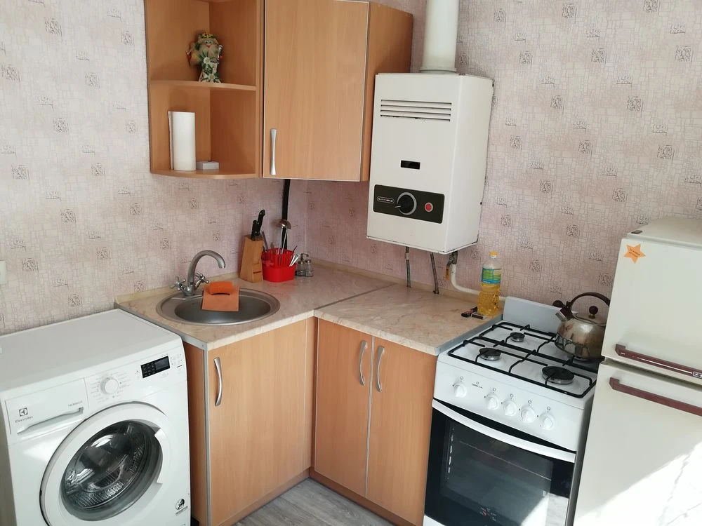 Apartment for Sale, Stalivariv, gas column
