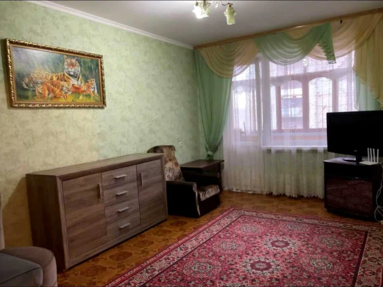Apartment. Mykolaiv, Айвазовського street.