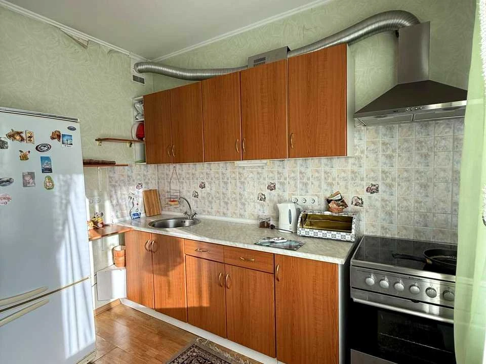 Квартира. Киев, Радунская улица