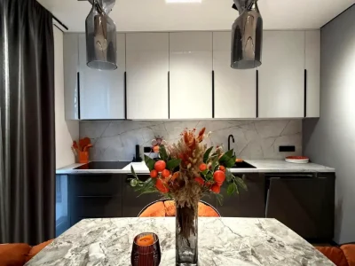 Rent 2-room apartment 70 sq m, 4th floor