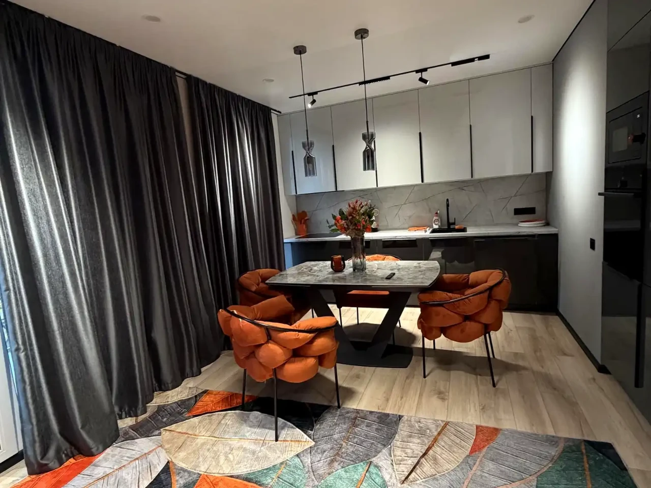 Rent 2-room apartment 70 sq m, 4th floor