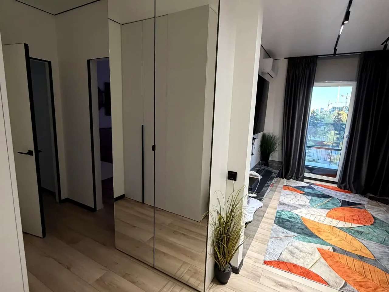 Rent 2-room apartment 70 sq m, 4th floor