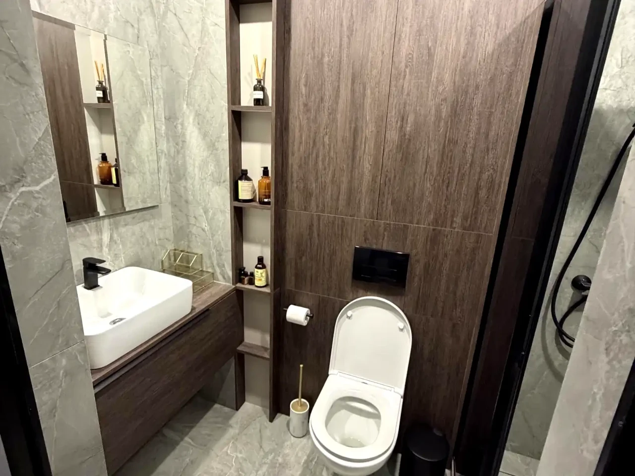 Rent 2-room apartment 70 sq m, 4th floor