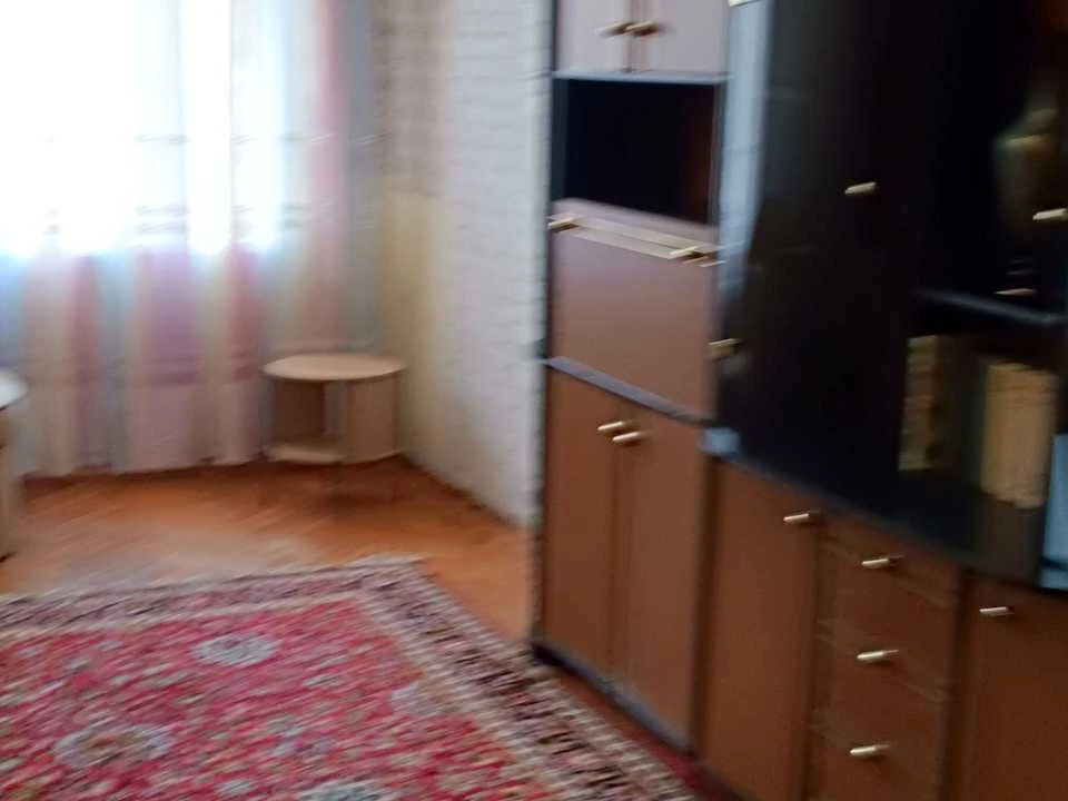 Квартира. Київ, вул. Всеволода Нестайка