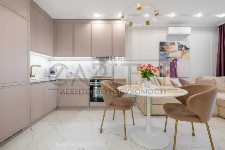 EXCEPTIONAL PRICE !! Exclusive apartment in SEVEN Residence Complex